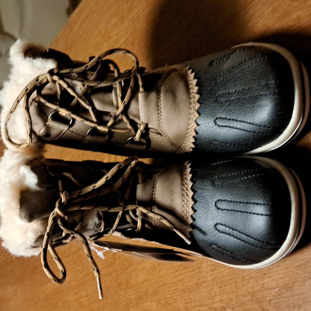 Bear paw winter boots 6 SUPER SALE - Picture 2 of 10